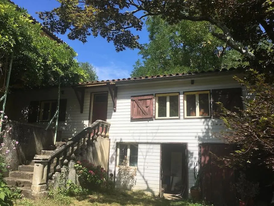 Holiday home Lerable Pourpre De La Grotte Au Lion Villa Arbon